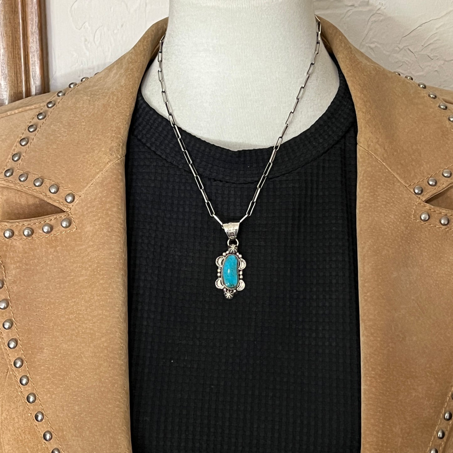Kingman turquoise pendant sterling silver Marie Jones Navajo 812