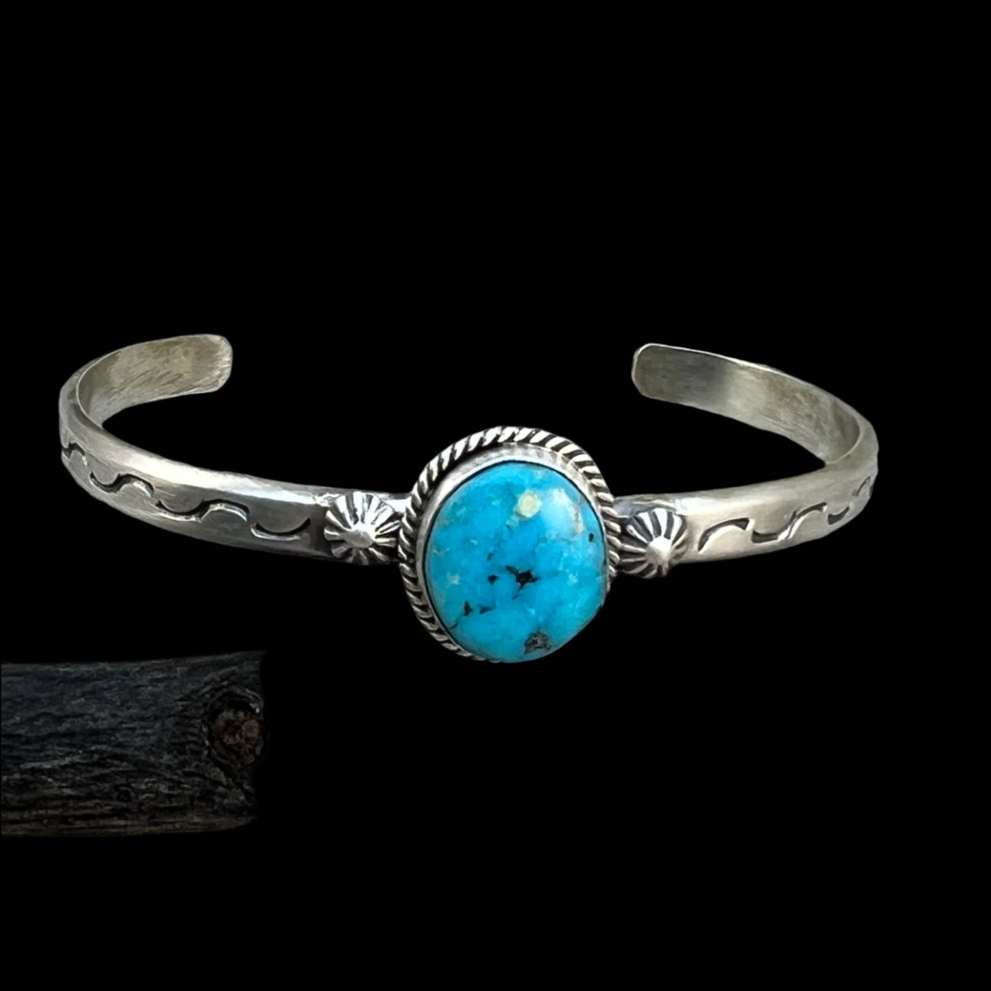 Blue Kingman Turquoise BOHO narrow Cuff bracelet Sterling Silver Samuel Yellowhair 15