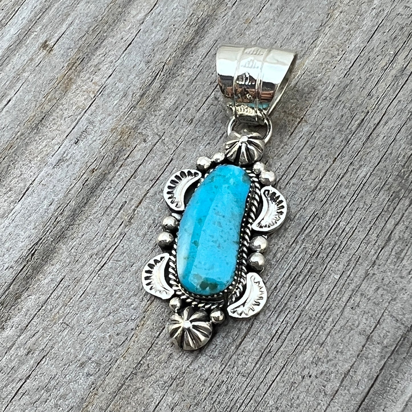 Kingman turquoise pendant sterling silver Marie Jones Navajo 812
