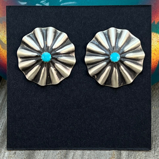 1" lightweight Corrugated fluted stamped turquoise concho earrings Sterling silver Arlene Soce 657
