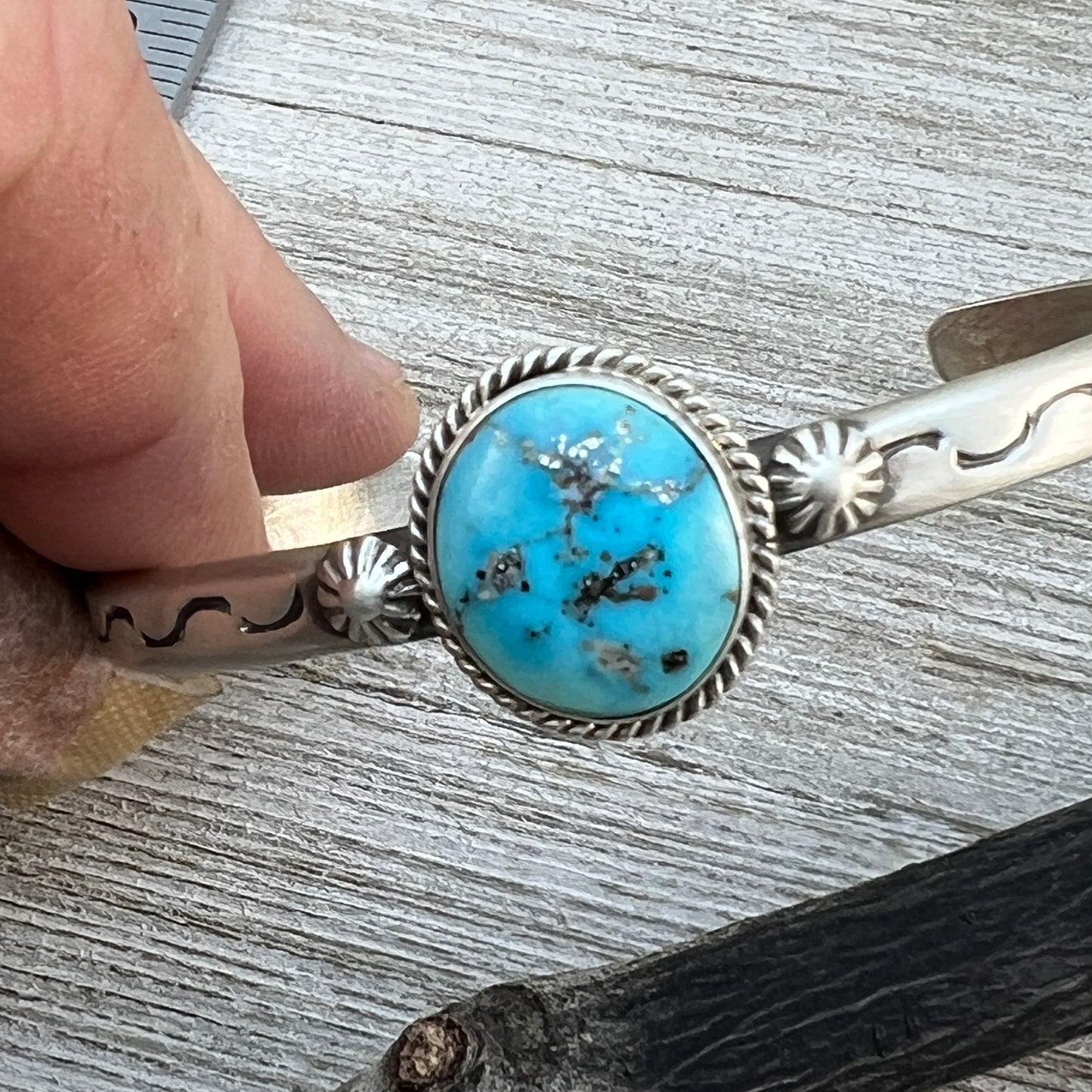 Blue Kingman Turquoise BOHO narrow Cuff bracelet Sterling Silver Samuel Yellowhair 14