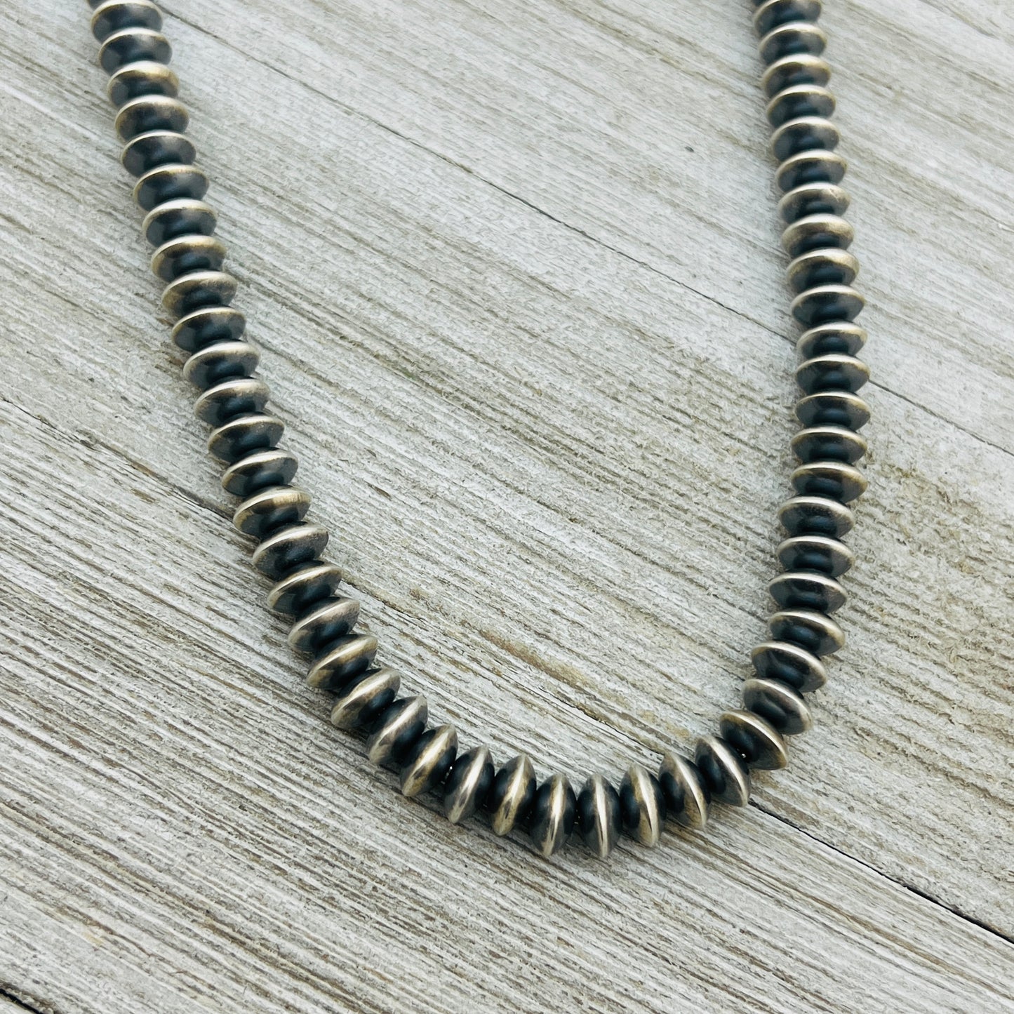 16” Sterling silver Navajo handmade 8mm saucer bead Pearl necklace Bryannen Halwood 700