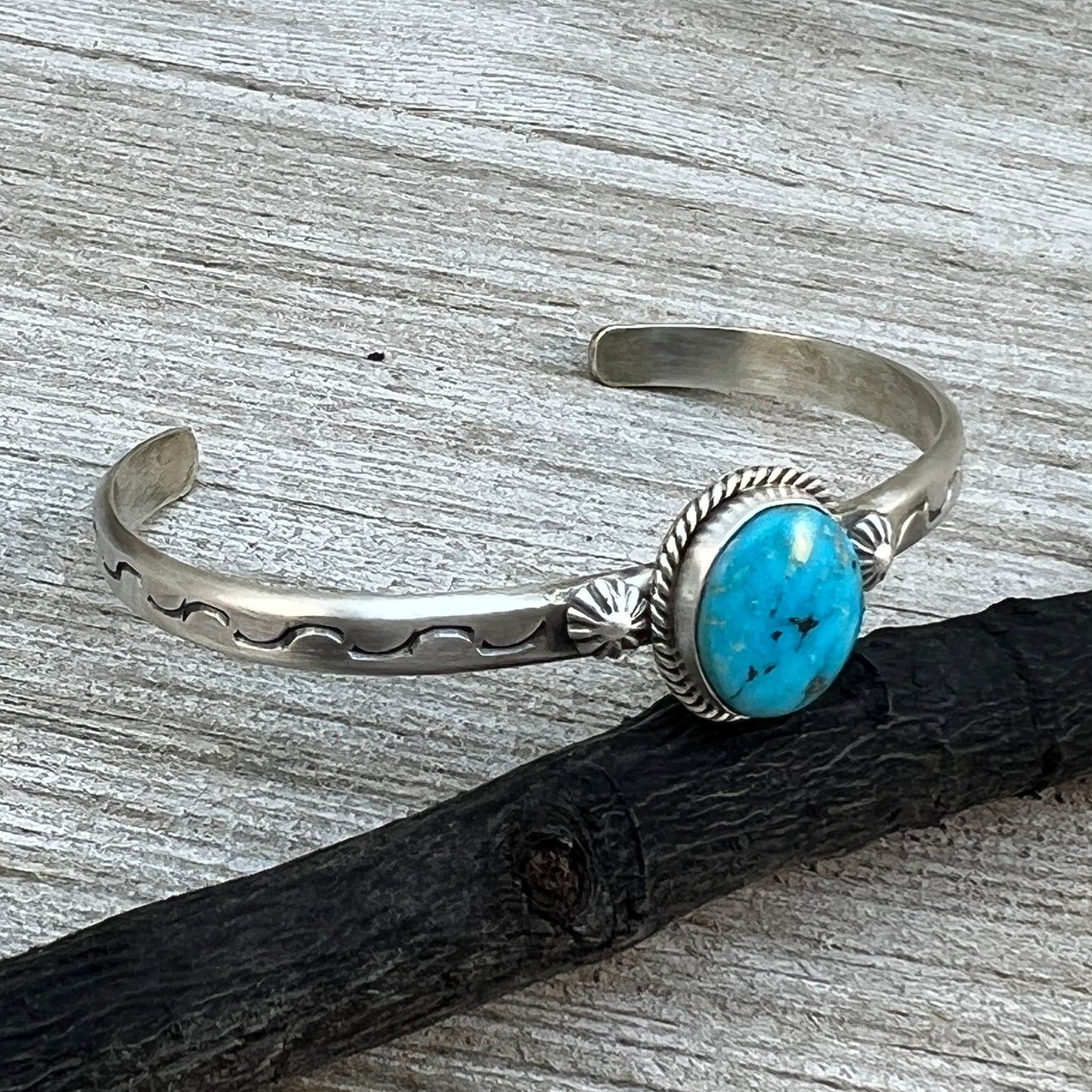 Blue Kingman Turquoise BOHO narrow Cuff bracelet Sterling Silver Samuel Yellowhair 15