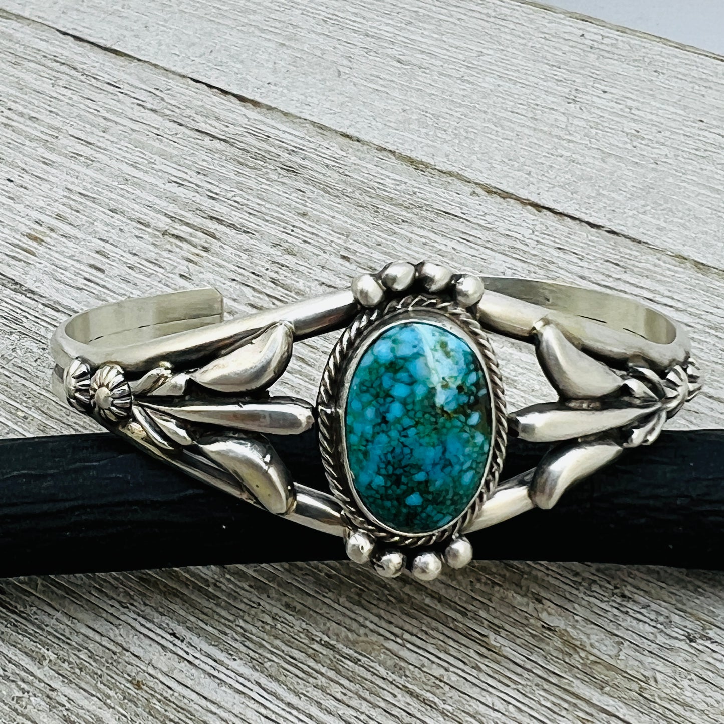 6 1/4" Kingman Turquoise cuff bracelet sterling silver Bobby Platero BR16