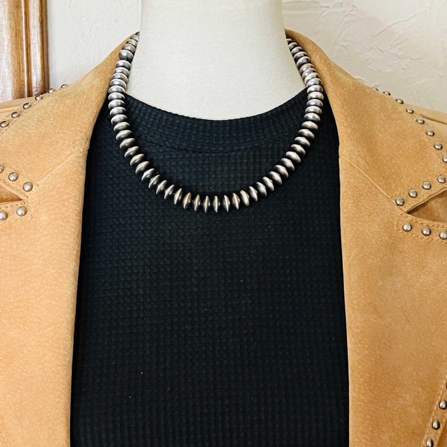 18" Sterling silver Navajo handmade 10mm saucer bead Pearl necklace Bryannen Halwood signed