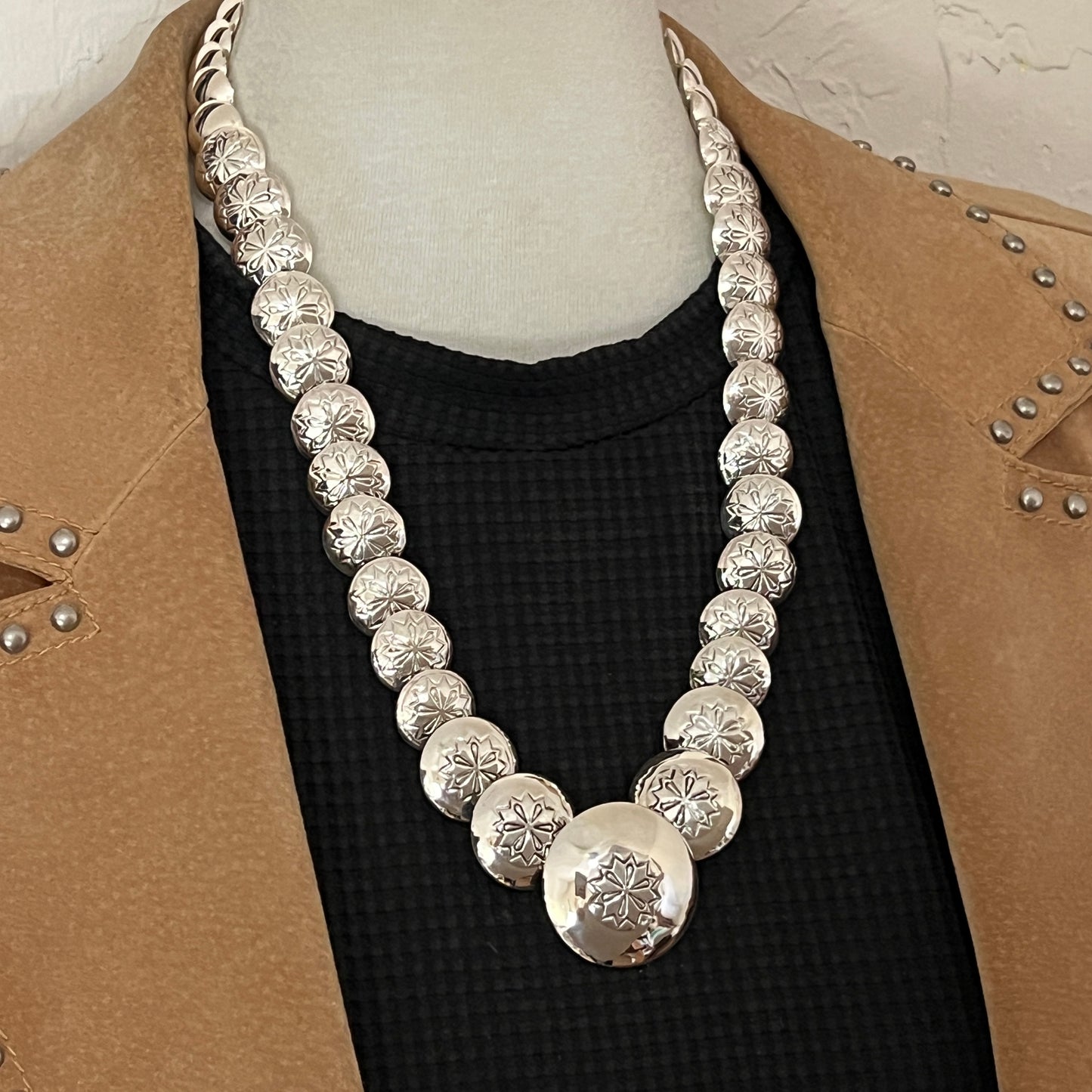 23" pillow Bead necklace earrings set sterling silver Tim Thompson Navajo 730