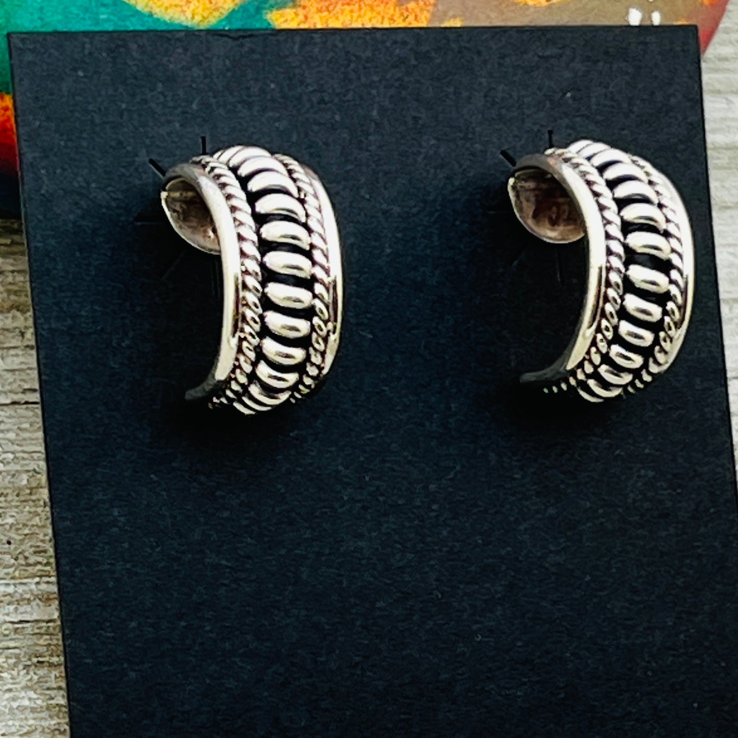 Small 3/4" all silver Modern Hoop Earrings Thomas Charley Navajo handmade ER15