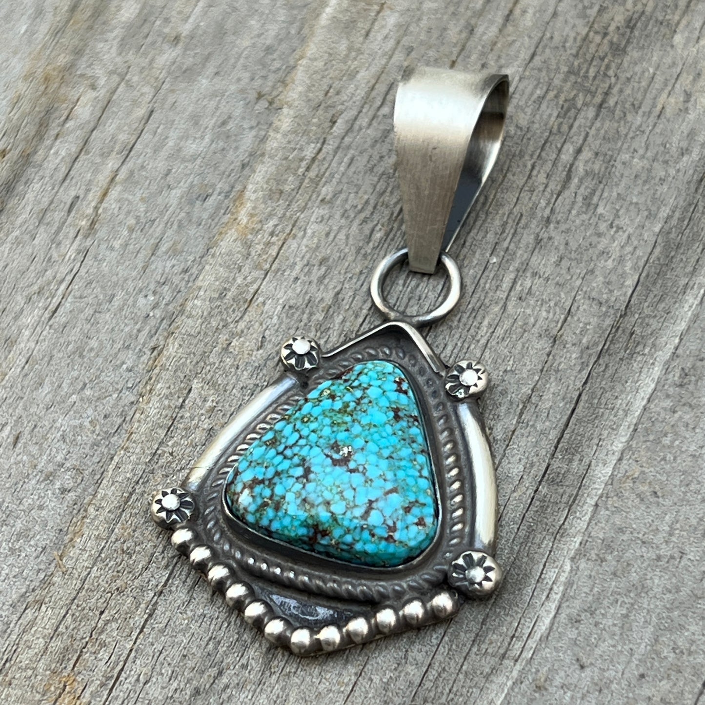 High Grade  Kingman Spiderweb Turquoise pendant sterling silver Leslie Nez Navajo 798