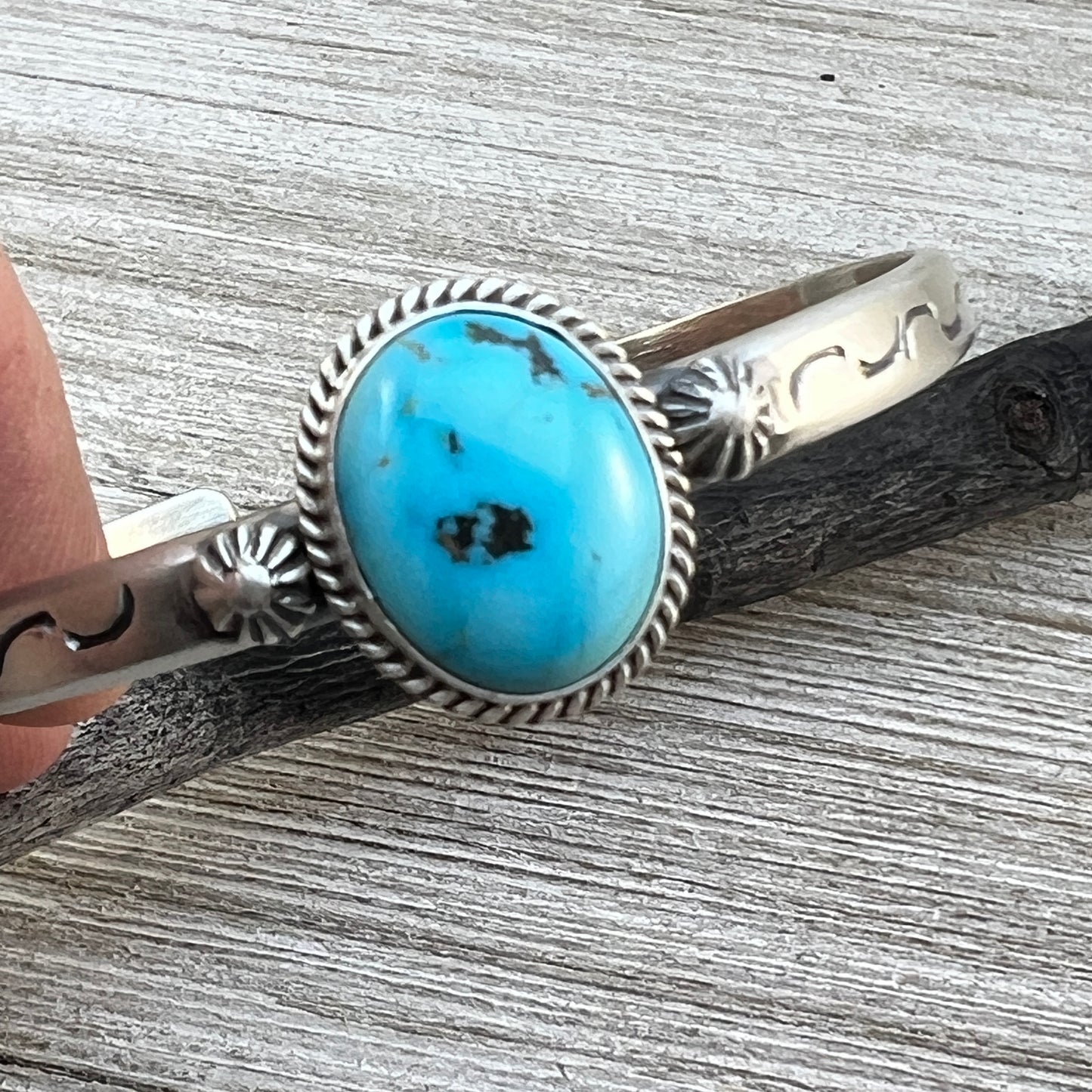 Blue Kingman Turquoise BOHO narrow Cuff bracelet Sterling Silver Samuel Yellowhair 16