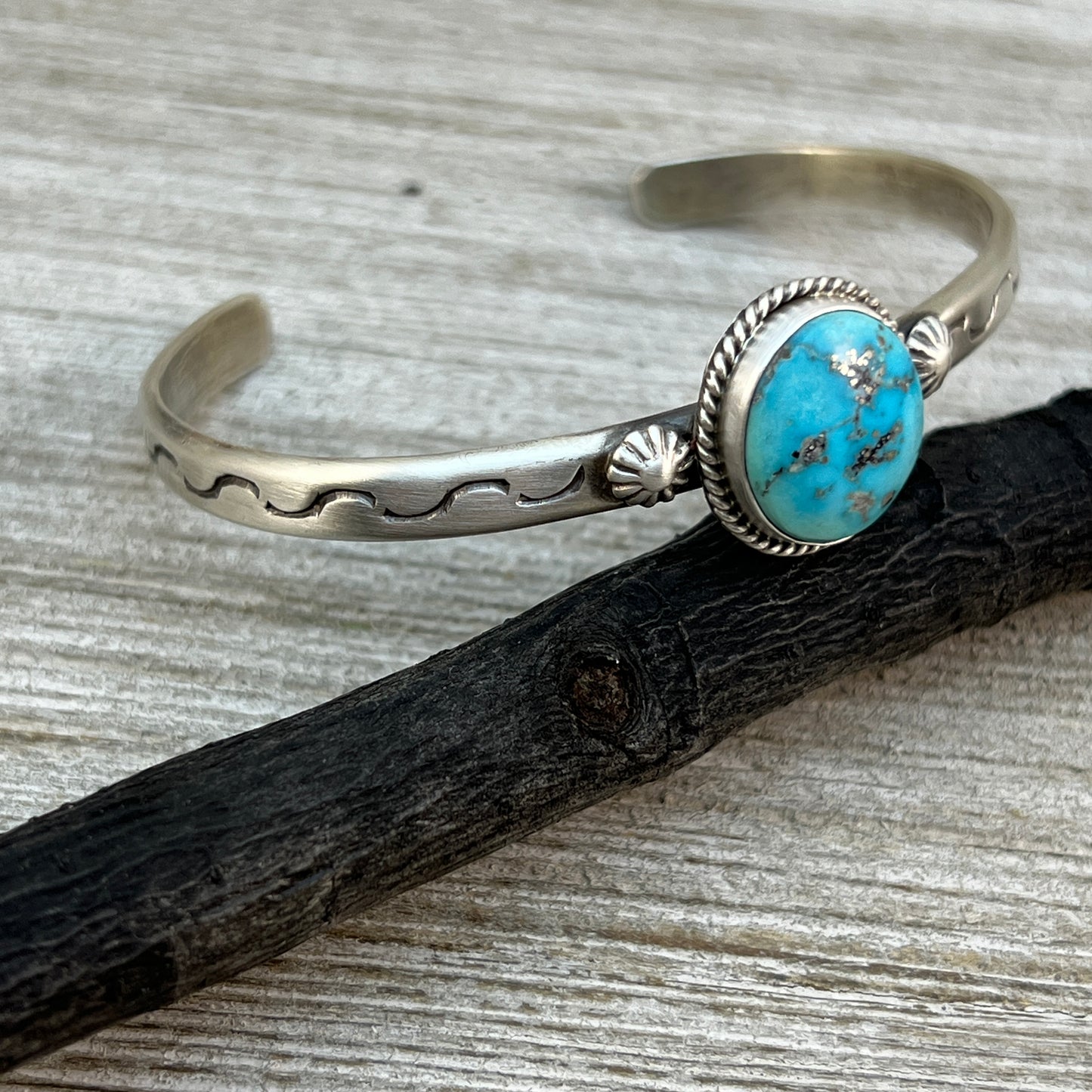 Blue Kingman Turquoise BOHO narrow Cuff bracelet Sterling Silver Samuel Yellowhair 14