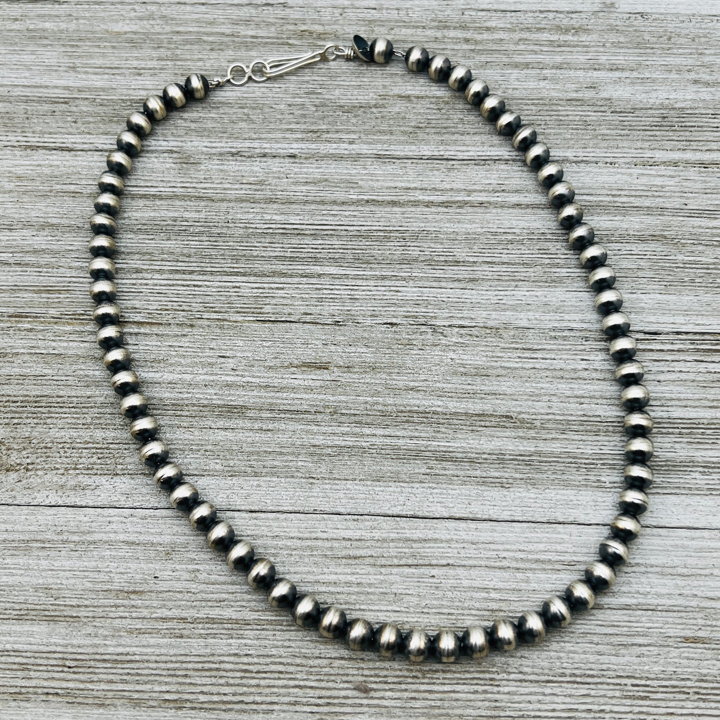 18" Sterling silver handmade Navajo Pearl 7mm round Bead Necklace Dorinda Mariano signed
