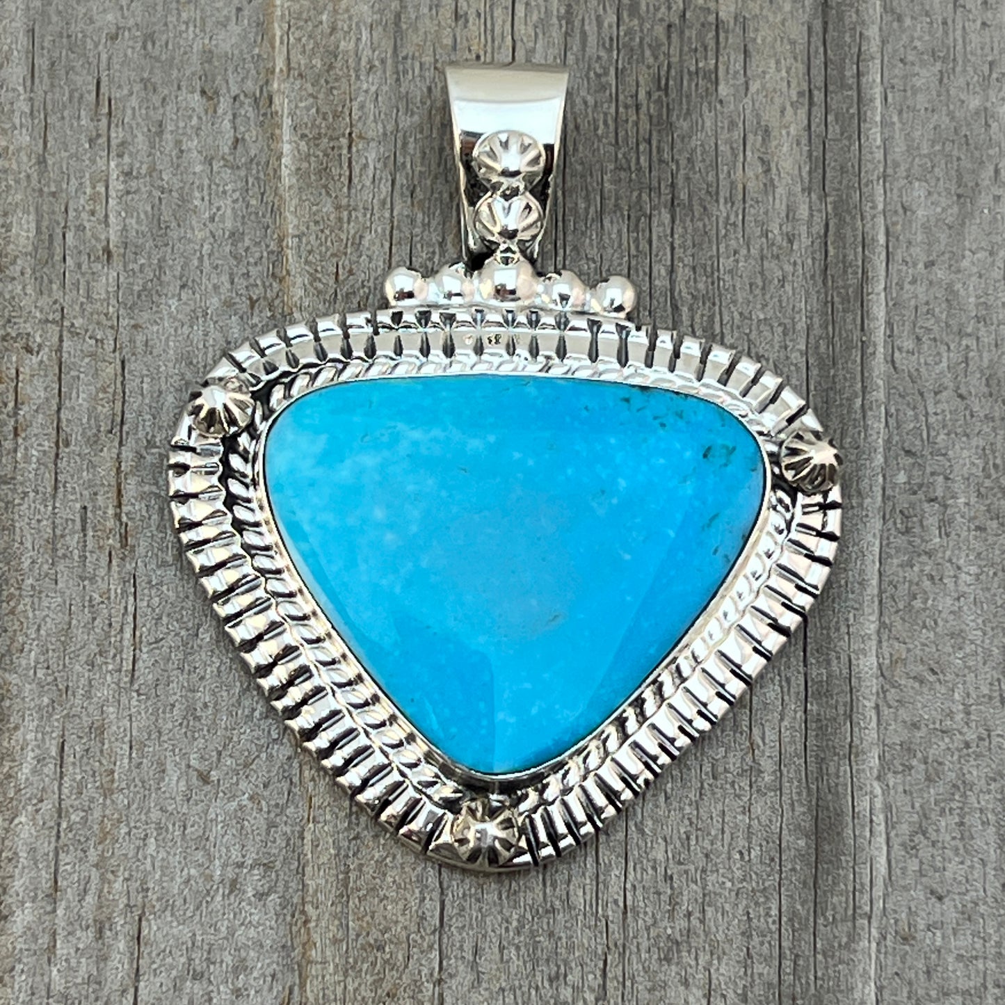 Beautiful blue Kingman turquoise pendant sterling silver Charlene Yazzie Navajo 814