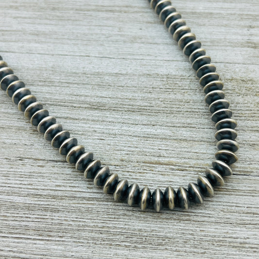 16” Sterling silver Navajo handmade 8mm saucer bead Pearl necklace Bryannen Halwood 700