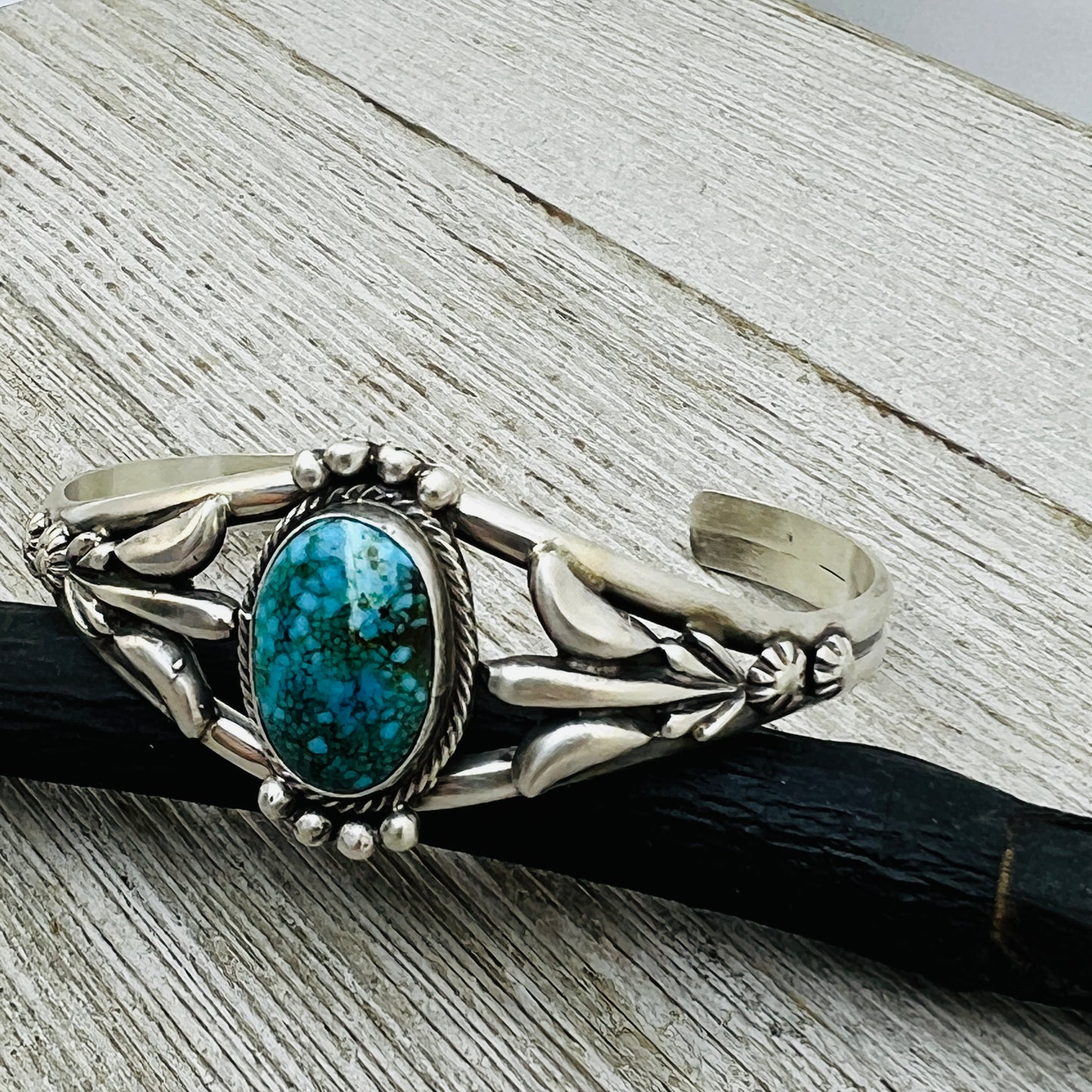 6 1/4" Kingman Turquoise cuff bracelet sterling silver Bobby Platero BR16